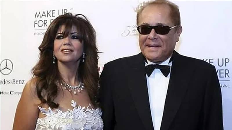 نشر وثيقة طلاق الفنان محمود عبدالعزيز من بوسي شلبي والأخيرة ترد