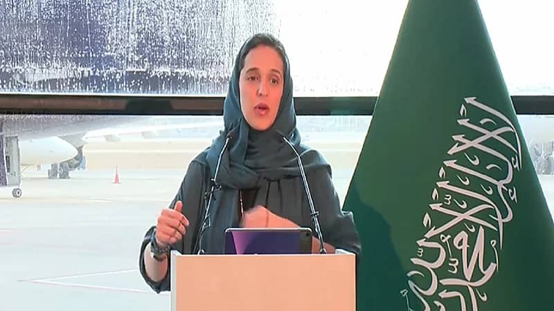 نائب وزير السياحة: سرعة تدشين طيران الرياض يعكس الجرأة في طموحنا.. فيديو