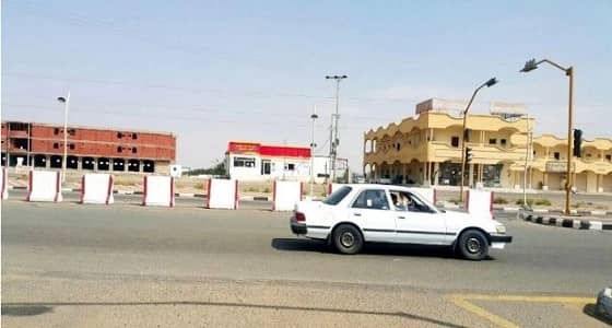 إشارة مرور تهدد حياة مسافري طريق الساحل الدولي