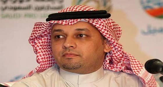 عادل عزت يبارك للهلال التتويج بلقب دوري المحترفين