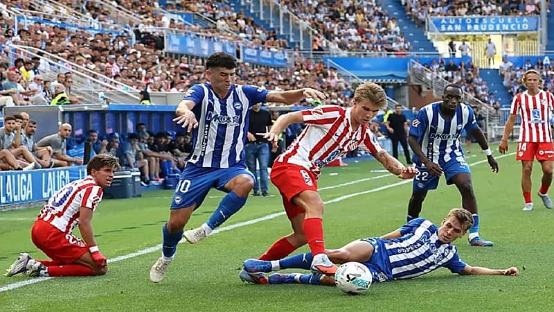 تعادل أتلتيكو مدريد أمام مضيفه ألافيس