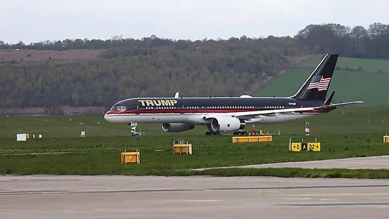 ‎طائرة ترامب تتعرض لحادث