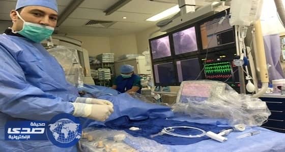 بالصور.. إنقاذ حياة سبعيني في مجمع الملك عبدالله الطبي بجدة