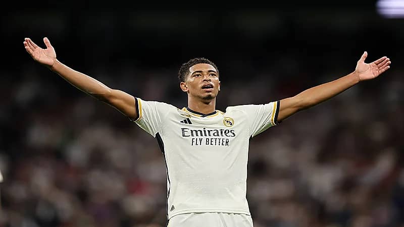 بيلينغهام يخضع لعملية جراحية