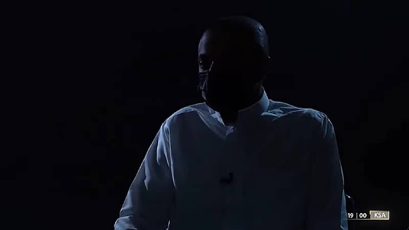 شاهد..شاب يروي قصة تحوله من شخص بار بوالديه إلى مروج مخدرات