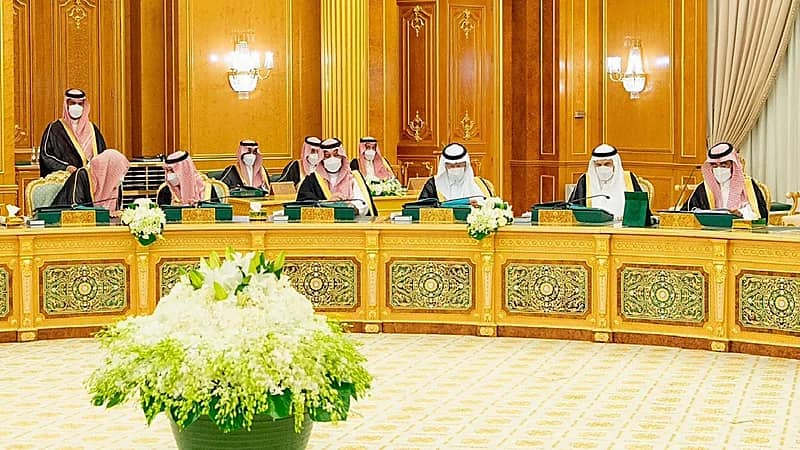 "الوزراء" يوافق على تمديد عقد التزام الشركة السعودية للنقل الجماعي