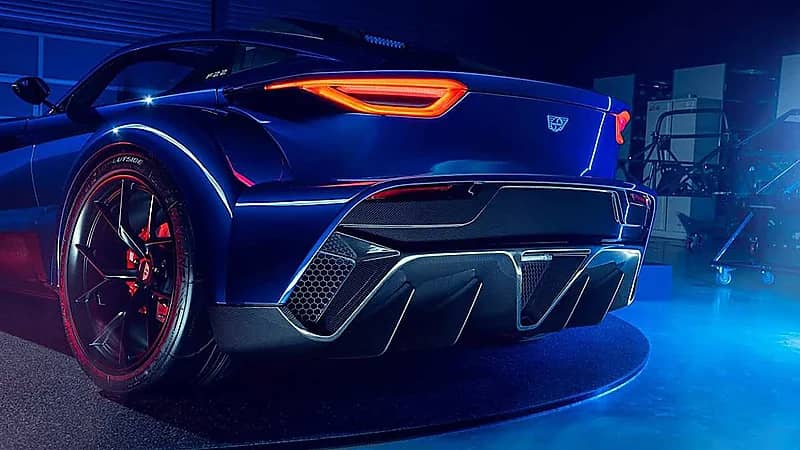 بالصور.. دونكيرفورت ترفع الستار عن نسختها الخارقة الجديدة F22