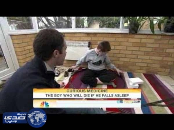بالفيديو.. شاب يتوقف عن التنفس كلما غط في النوم