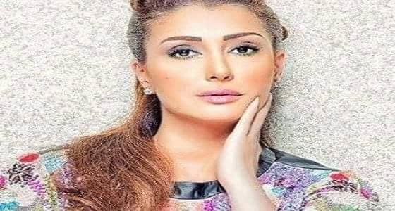 بالصور..غادة عبدالرازق تشارك حفيدتيها اللهو بالبيجامة