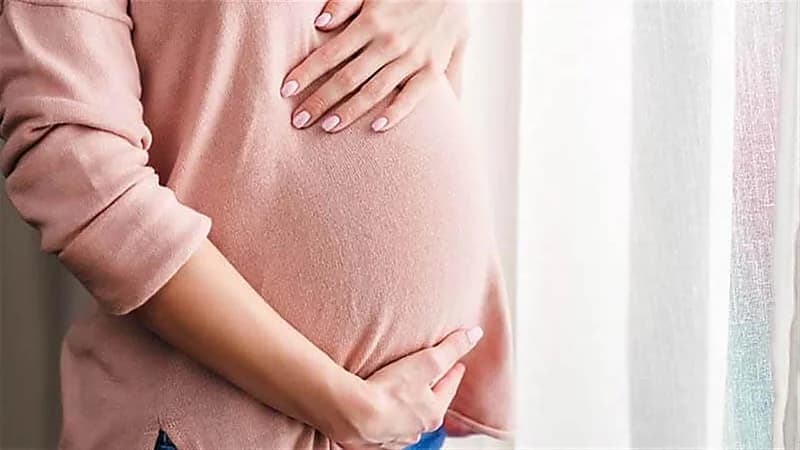 دراسة: الواي فاي والموبايل يسببان الإجهاض