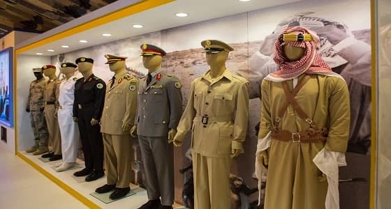 الشرطة الفرنسية: سيارة تصدم محطتي حافلات في مرسيليا