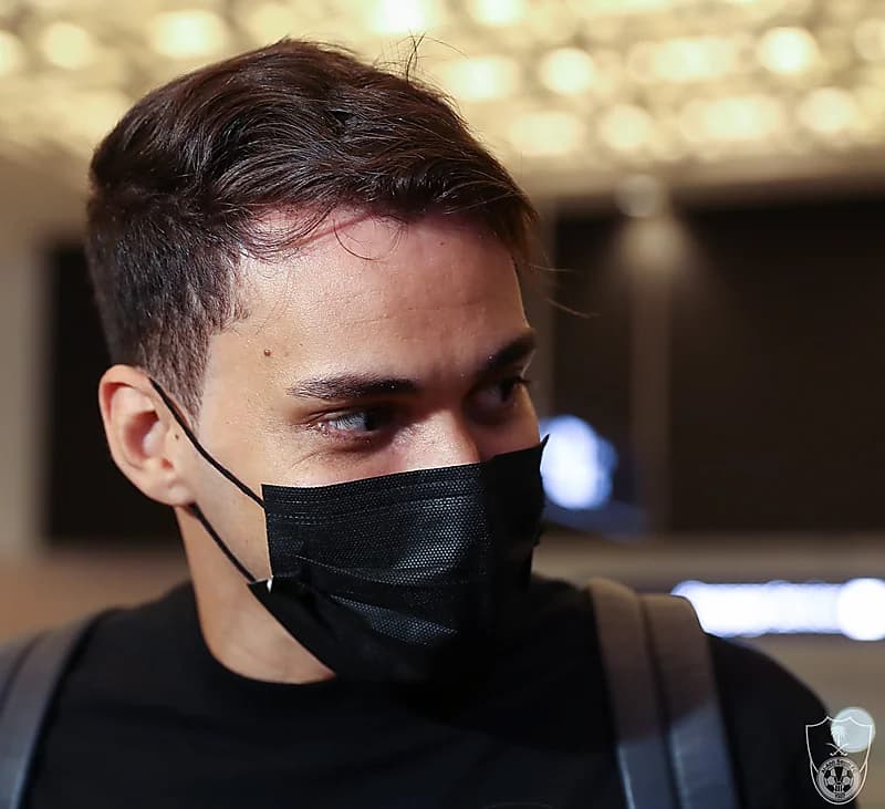 رد ناري من أحمد حسن على اتهامات رئيس الزمالك المصري