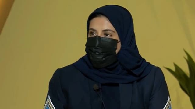أخصائية تغذية: استخدام المكملات الغذائية بشكل عشوائي يسبب التسمم.. فيديو
