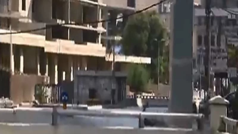 بالفيديو .. لحظة سقوط أحد أعضاء حزب الله الإرهابي على وجهه أثناء إطلاقه قذيفة "أر بي جي"