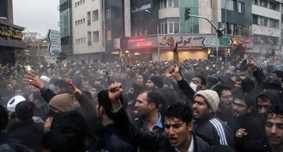سياسي أمريكي: خطة المملكة والإمارات للحرب ضد إيران " طويلة الأمد "