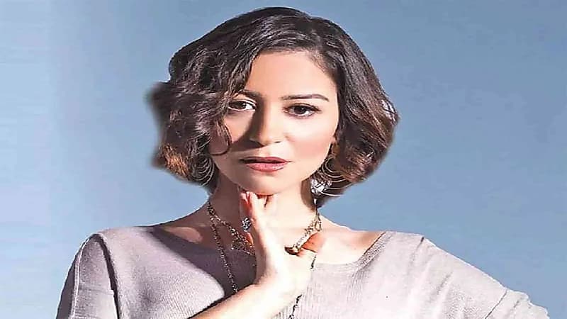 بالصور.. القبض على منة شلبي لحيازتها مخدرات