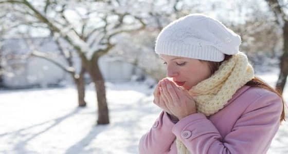 6 نصائح للتخلص من برودة الأطراف