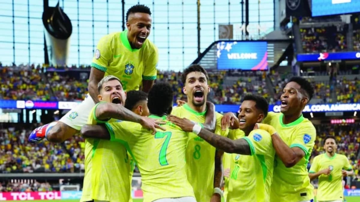 أنشيلوتي يُعلن قائمة البرازيل