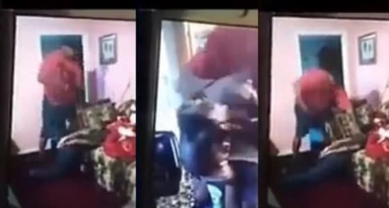 بالفيديو.. رجل يقص شعر ابنته لتحميلها " سناب شات "