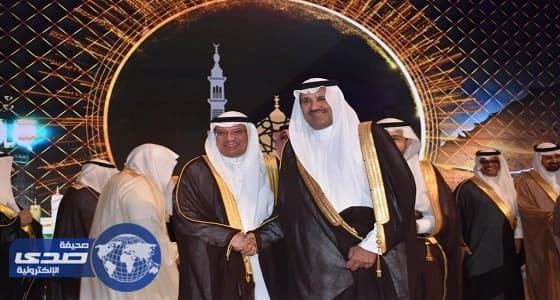 أمير المدينة المنورة يُكرّم " السعودية للكهرباء " بعد فوزها بالجائزة الذهبية للأداء الحكومي المتميز