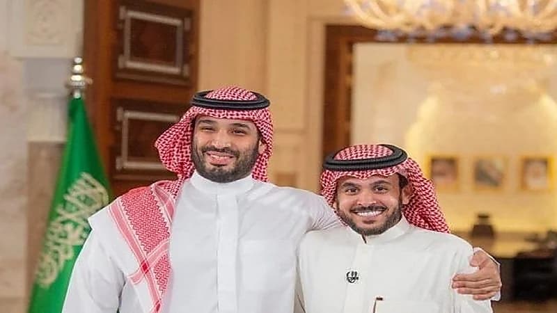 المديفر يكشف تفاصيل لقاء ولي العهد ويؤكد: "طموحه عالٍ وإصراره متدفق"