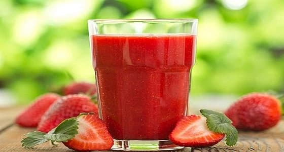 عصير الفراولة والفشار على الفطار لعلاج الإمساك