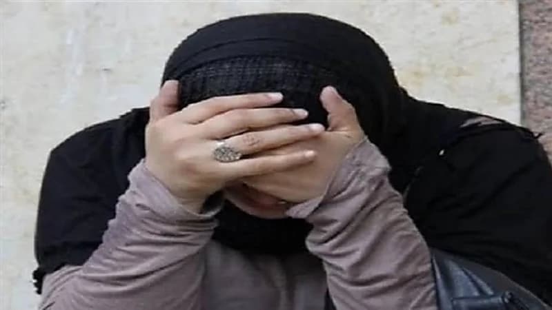 القبض على رجل يستغل زوجاته للعمل في الدعارة وممارسة الرذيلة