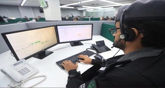 ازدحام مروري إثر انحراف مركبة عن مسارها بمكة