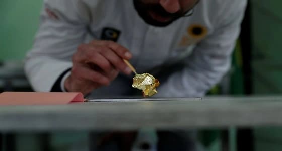 محشوة برقائق الذهب..مواصفات أغلى شوكولاتة في العالم
