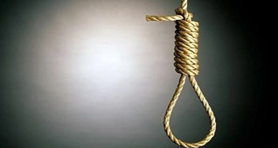 مقيم يضع حدا لحياته في حقل