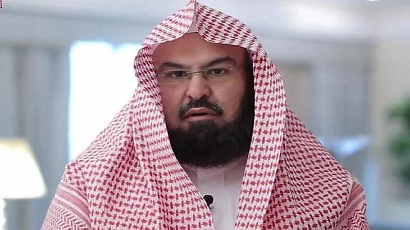 السديس يوجه بتحويل جميع الاجتماعات والبرامج والمناسبات عبر الاتصال المرئي
