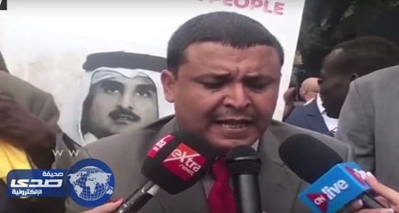 بالفيديو.. طرد راكبة من الطائرة بسبب عصبيتها
