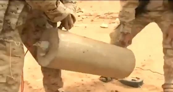 بالصور.. ترامب يعرض تصميم الجدار العازل لحدود المكسيك