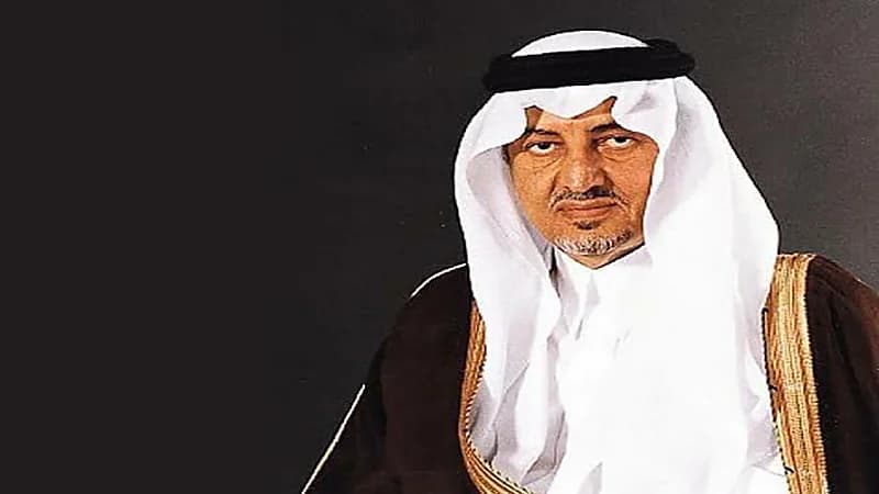 الأمير خالد الفيصل ينظم قصيدة جديدة بعنوان "حنا البدو"