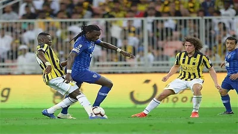 صفقة تبادلية بين الهلال والاتحاد خلال الانتقالات الصيفية الجارية