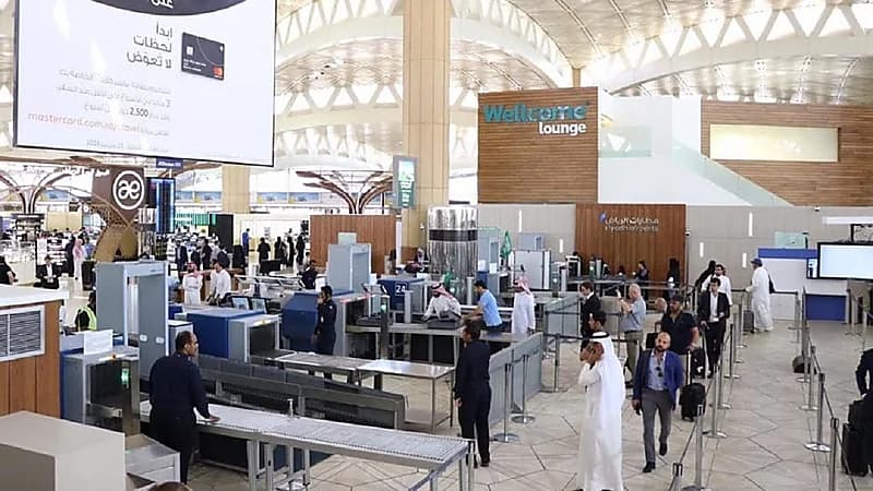 اعتماد آلية عمل المنصة الوطنية الموحدة للتأشيرات