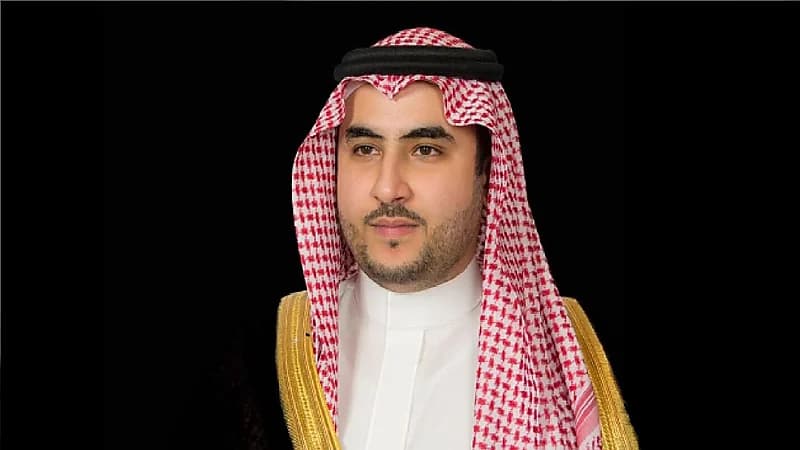 الأمير خالد بن سلمان ووزير الدفاع العراقي يبحثان التعاون في المجال الدفاعي