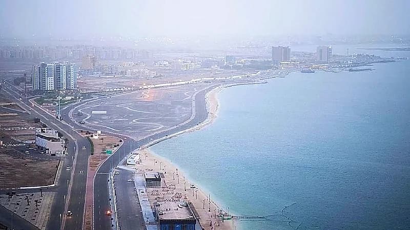 إغلاق طريق الكورنيش الفرعي وطريق الأمير فيصل بن فهد بجدة