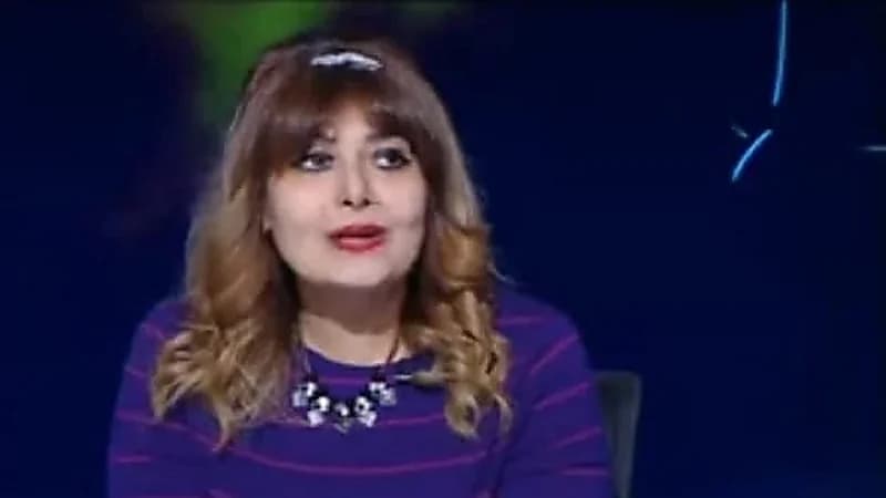 هندية تعلق على عودة حلا شيحا للفن في حالة تخبط
