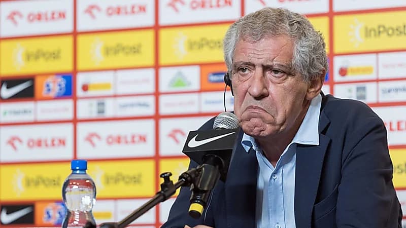بعد 6 مباريات .. إقالة مدرب منتخب بولندا