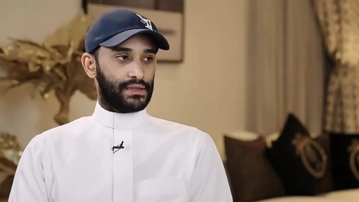 عطيف: عقدي ساري مع الأهلي وإنزاغي لا يُناسب الهلال  .. فيديو