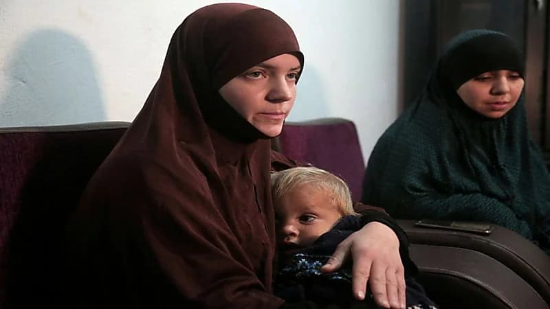 ألمانيا تحاكم "داعشية" بتهمة قتل فتاة يزيدية عطشًا