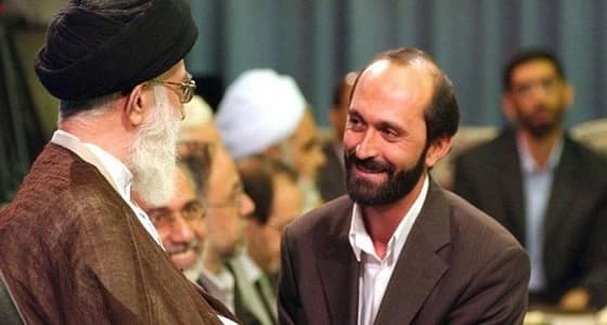 تبرئة قارىء خامنئي من اغتصاب 19 طفلا.. والمحكمة تؤكد: المداعبة لا تعني ارتكاب الجريمة