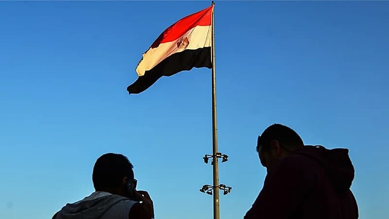 الحجز على ممتلكات أشهر رجل أعمال في مصر