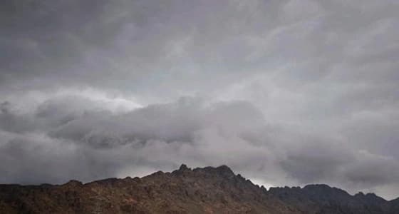 مدني الباحة يحذر من سقوط أمطار رعدية ويناشد بالابتعاد عن الأودية