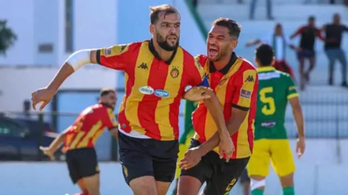غضب بسبب حكم مباراة الترجي التونسي والمرسى.. فيديو