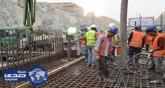 بالصور.. بدء أعمال مشروع " مترو مكة "