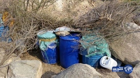 بالفيديو.. شخص يروع وافدا لحظة إطلاق صافرات الإنذار بالرياض