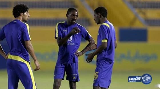 بالفيديو : سعيد العويران يكذب رواية " سمية الشيخ " في مقطع " سوسو "