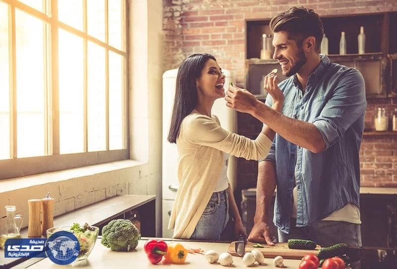 5 أطعمة لتحسين العلاقة الحميمة بين الزوجين